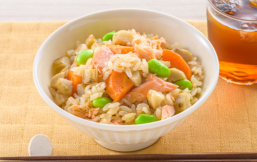 鮭とごぼうの炊き込みご飯