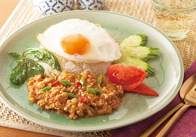 アジアンテーブル ガパオ(鶏肉のバジル炒め)